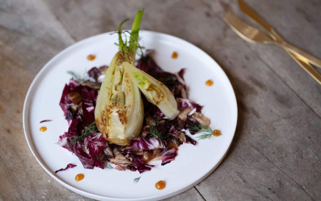 Butterfenchel auf Radicchio-Orangenmarmelade