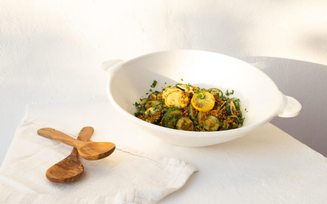 Bunter Zucchini – Linsen Salat mit Kräutern