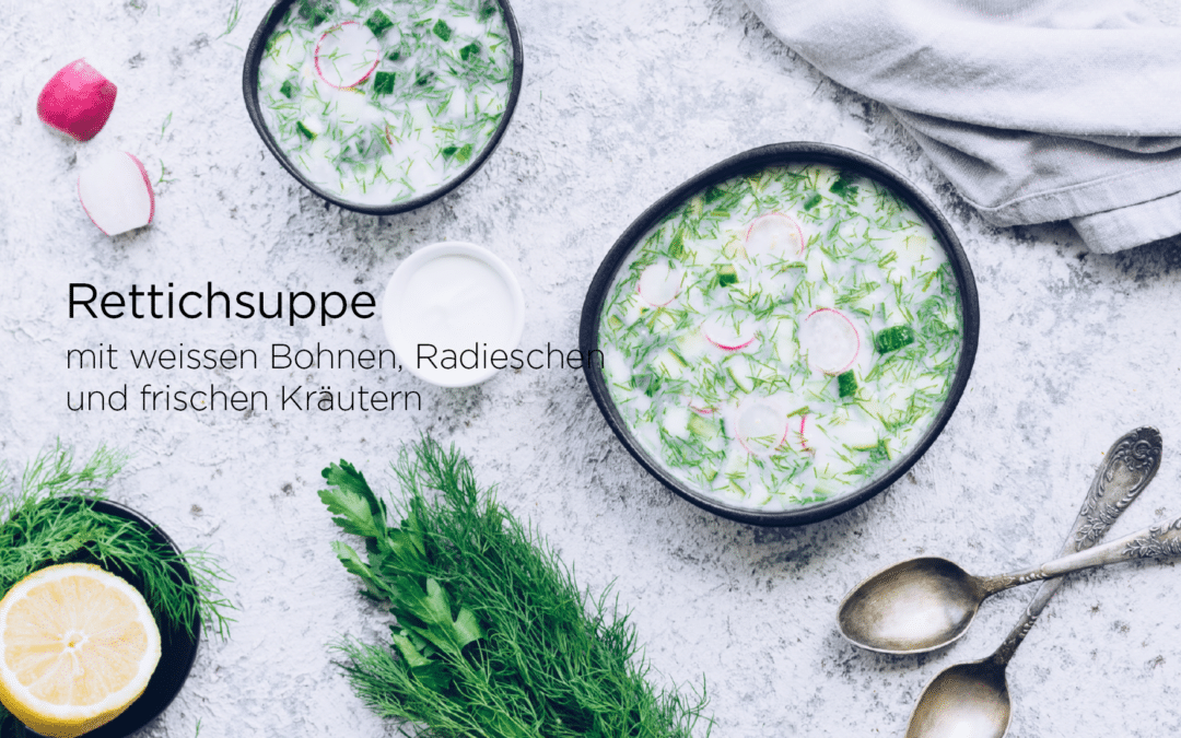 Rettichsuppe mit weissen Bohnen & frischen Kräutern